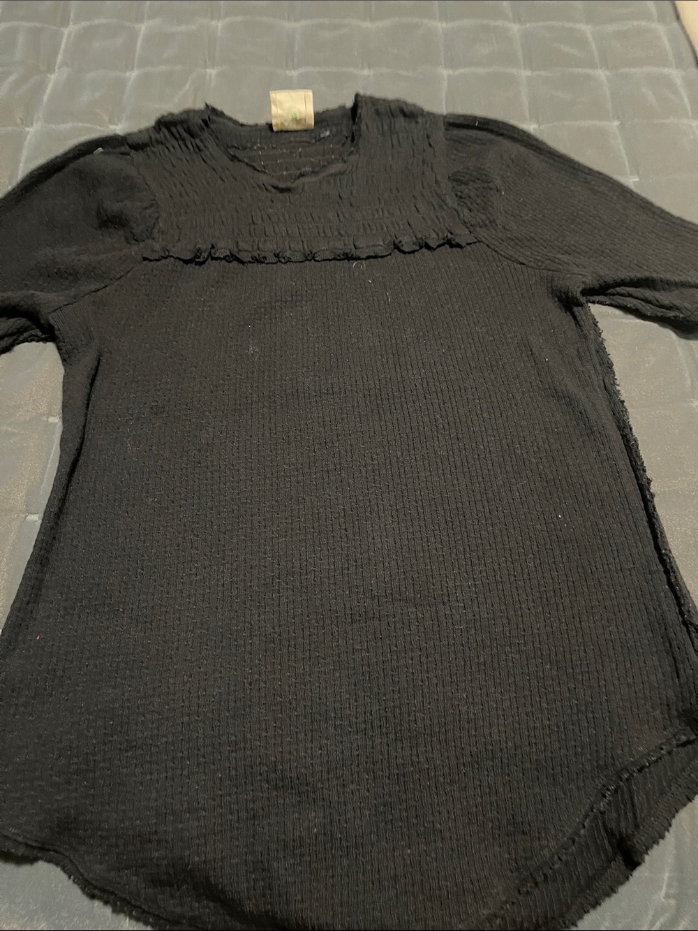 Free People  black  Ribbed short  Sleeve Top .. lots of stretch.   NWOT